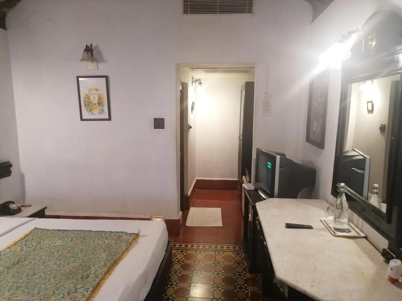 Indeco Hotels Swamimalai Kumbakonam Exterior photo